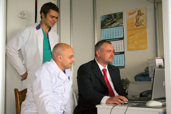 Сотрудники инновационного отдела (слева направо): А.В. Корякин, А.А. Жернов, В.Н. Ощепков